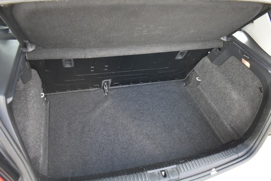 VW Polo 1.4 TDI Trendline *HR* MALO KM,JAMSTVO,SERVISNA, fotografija 9
