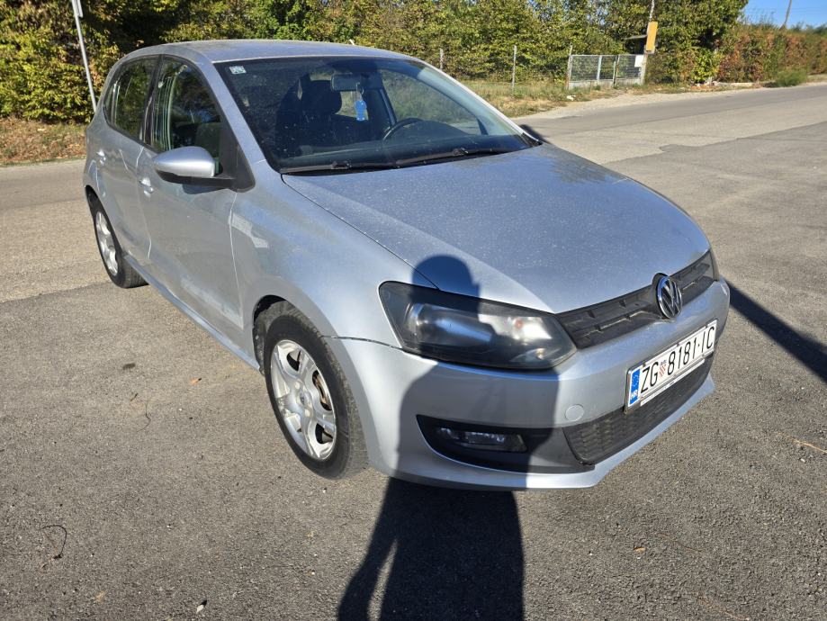 VW Polo 1,6 TDI AUTOMATIK 2012 GOD REG 9/2027, fotografija 5