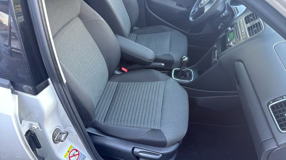 VW Polo 1,6 TDI BLUEMOTION, fotografija 15