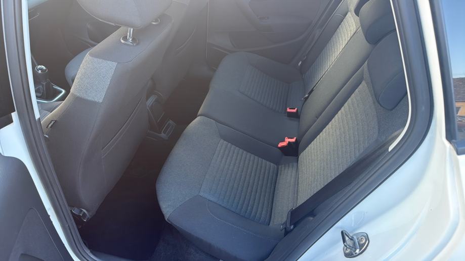 VW Polo 1,6 TDI BLUEMOTION, fotografija 16