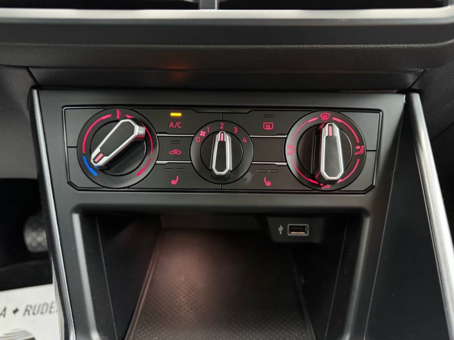 VW Polo 1,6 TDI-HIGHLINE-NAVI-ALU-LED-5 VRATA-NEMA 5% PRJENOSA- KARTIC, fotografija 14