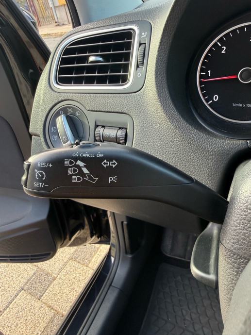 VW Polo 1,6 TDI HIGHLINE, fotografija 14