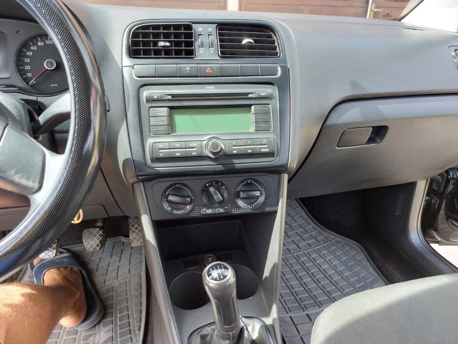 VW Polo 1,6 TDI reg.2/2027 KLIMA ALU HR AUTO zvati na 0915320950, fotografija 9