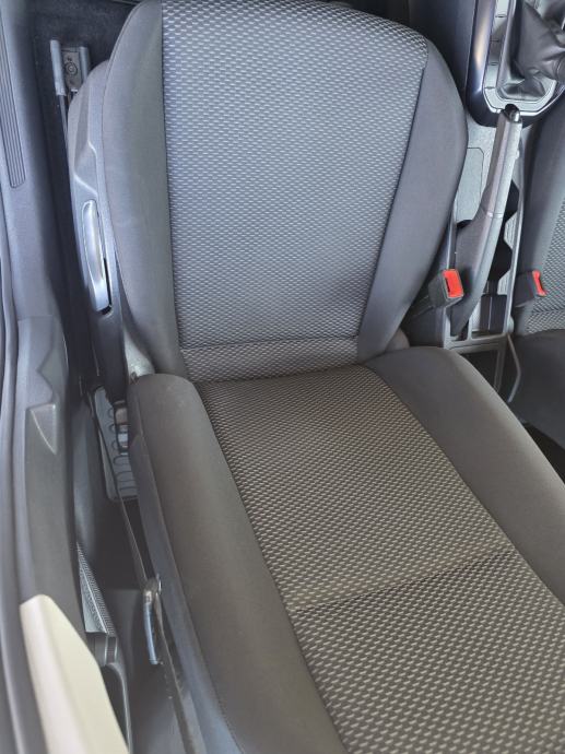 VW Polo 1,6 TDI, fotografija 13