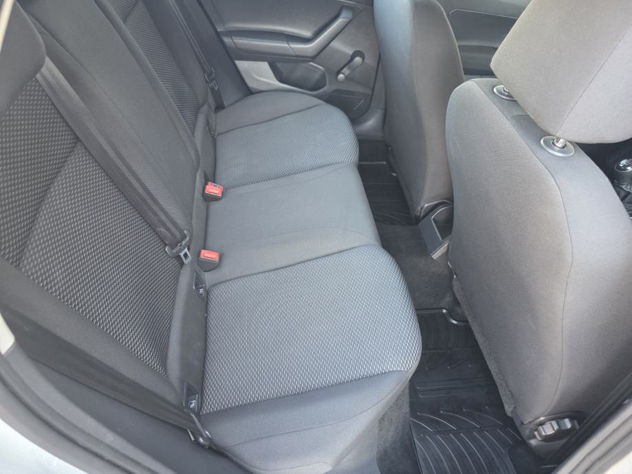 VW Polo 1,6 TDI, fotografija 15