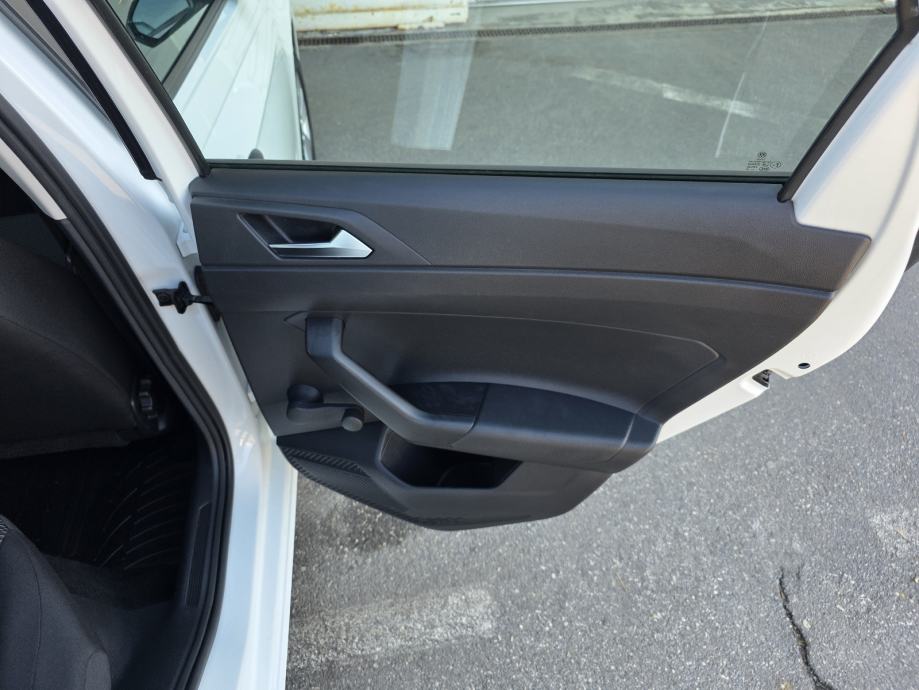 VW Polo 1,6 TDI, fotografija 16