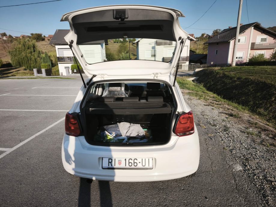 VW Polo 1,6 TDI, fotografija 9