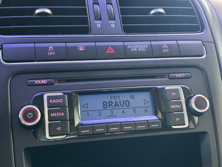 VW Polo 1.6 TDI, fotografija 13
