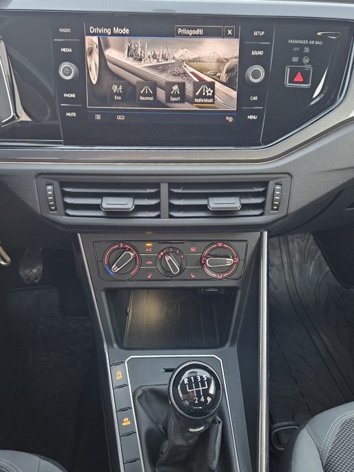 VW Polo 1,6 TDI, fotografija 8