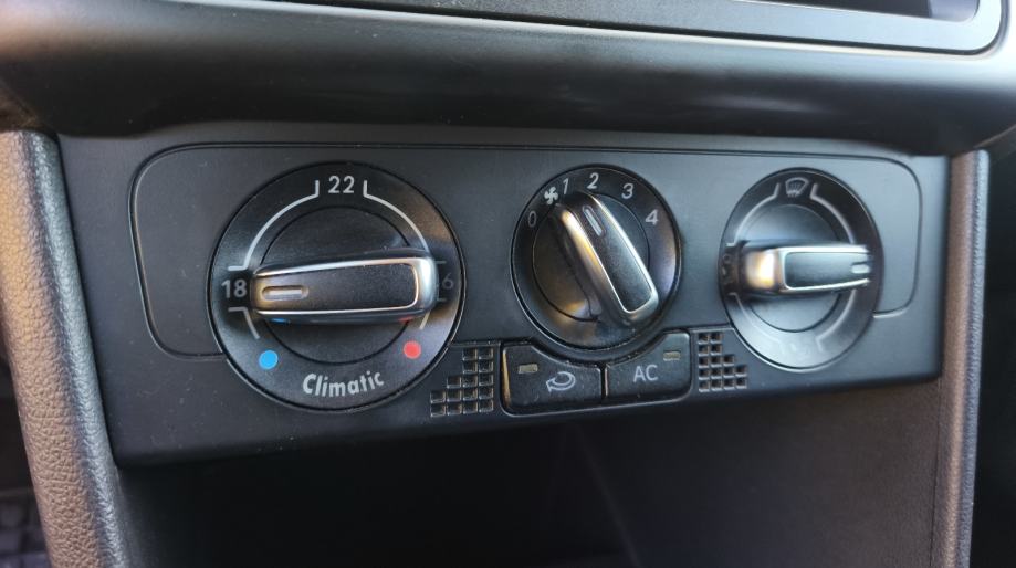 VW Polo 1,6 TDI, fotografija 10