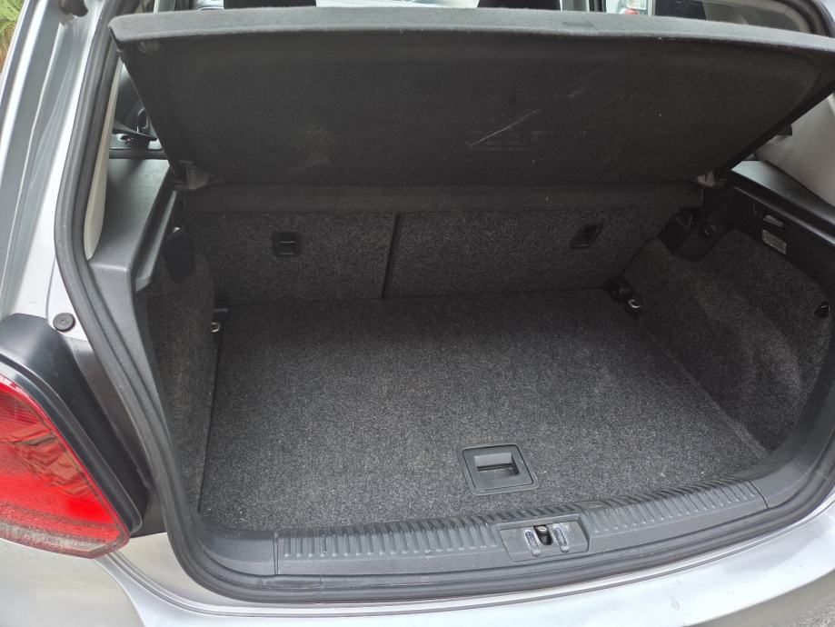 VW Polo 1,6 TDI veliki servis reg 7 2027 moguca zamjena, fotografija 7