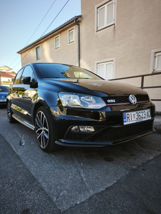 VW Polo 1,8 GTI BMT DSG automatik, u besprijekornom stanju, fotografija 2
