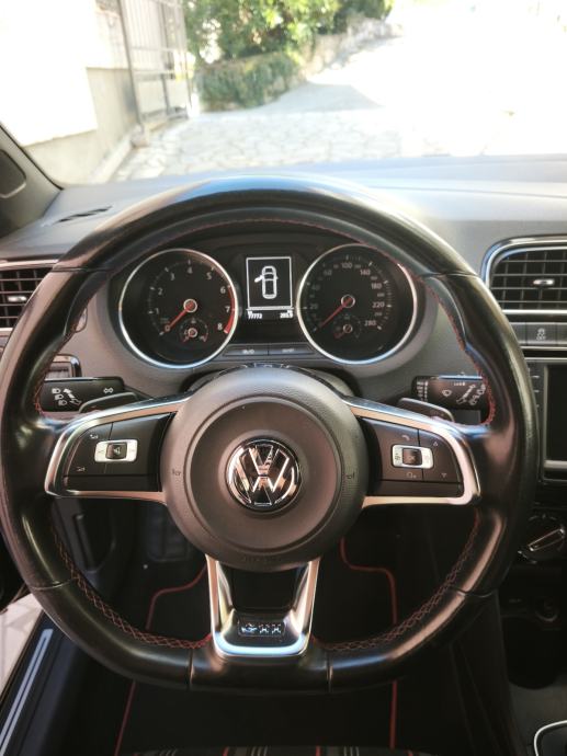 VW Polo 1,8 GTI BMT DSG automatik, u besprijekornom stanju, fotografija 14