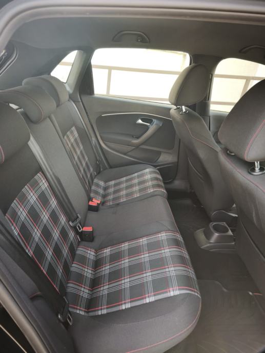 VW Polo 1,8 GTI BMT DSG automatik, u besprijekornom stanju, fotografija 12