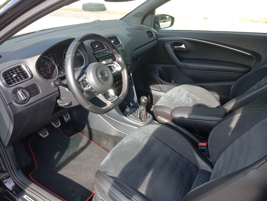 VW Polo 1,8 GTI BMT, fotografija 9