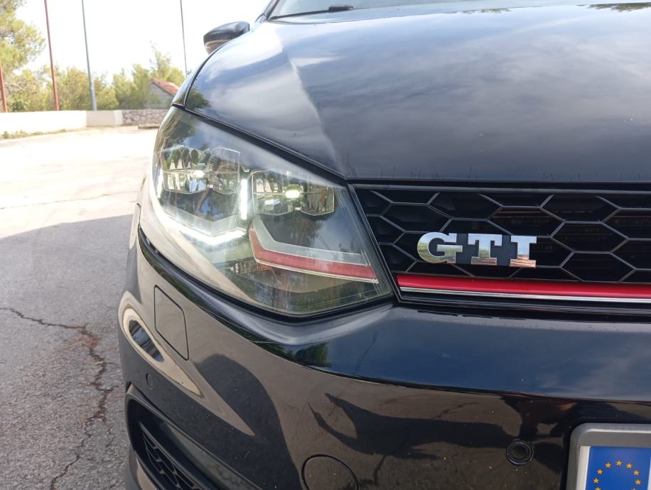 VW Polo 1,8 GTI BMT, fotografija 2