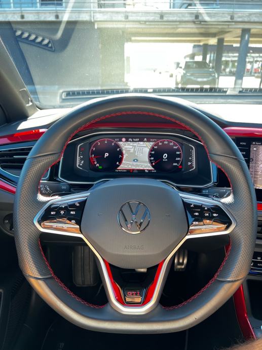VW Polo GTI - FULL OPREMA - Pano - Matrix - Beats - Keyless - Kamera, fotografija 12