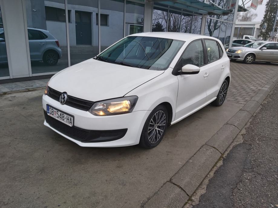 Volkswagen polo 2013 год