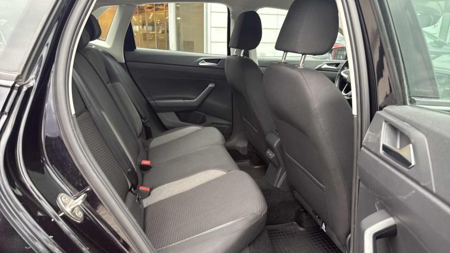 VW POLO 2023 • PREMIUM jamstvo • AutoZubak Rabljena, fotografija 10