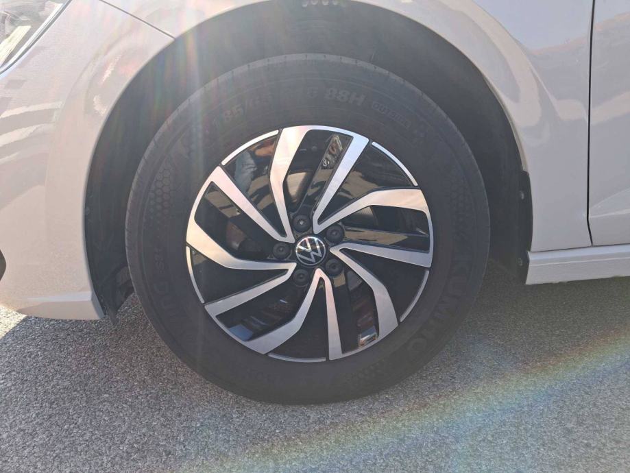 VW POLO 2024 • PREMIUM jamstvo • AutoZubak Rabljena, fotografija 15