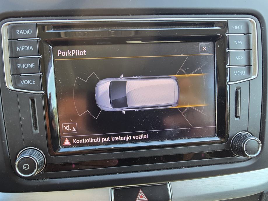 VW Sharan 2,0 TDI BMT DSG automatik, fotografija 13