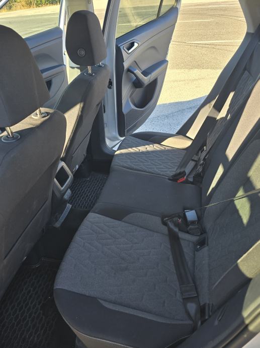 VW T-Cross 1,0 TSI automatik, fotografija 4