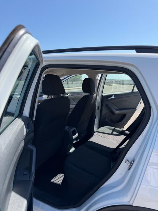 VW T-Cross 1,0 TSI automatik, fotografija 3