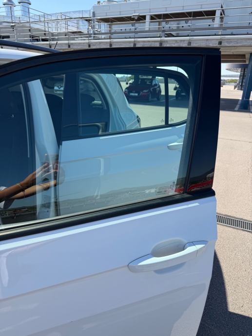 VW T-Cross 1,0 TSI automatik, fotografija 4