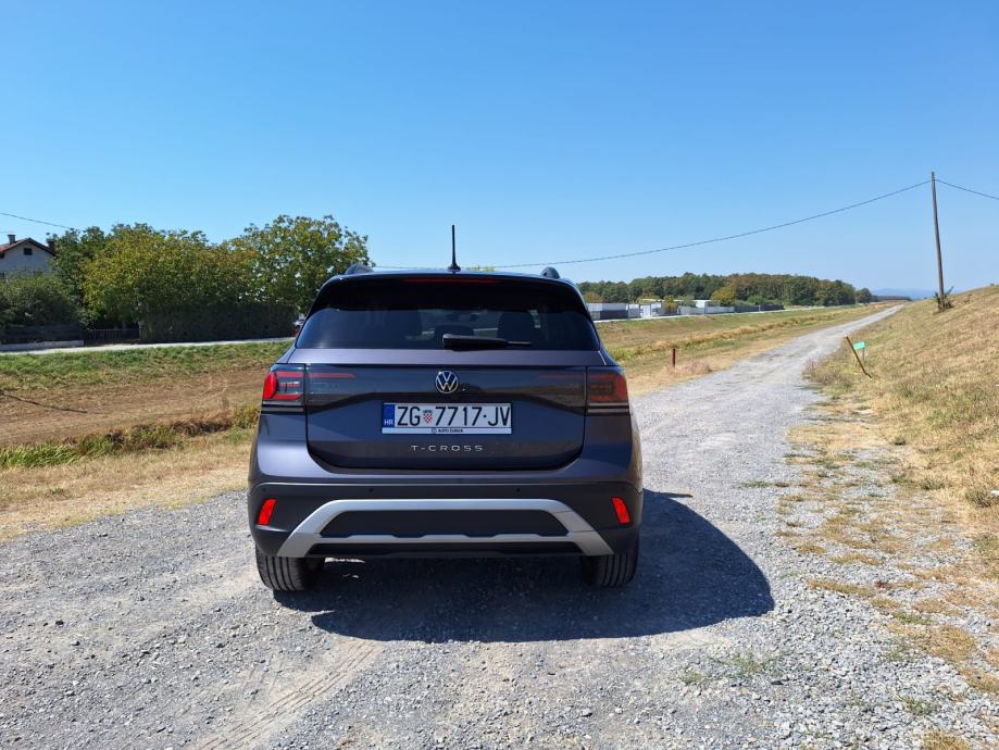 VW T-CROSS 1.0 TSI DSG AUTOMATIK, 115 KS, LIFE PLUS + DODATNA, JAMSTVO, fotografija 6