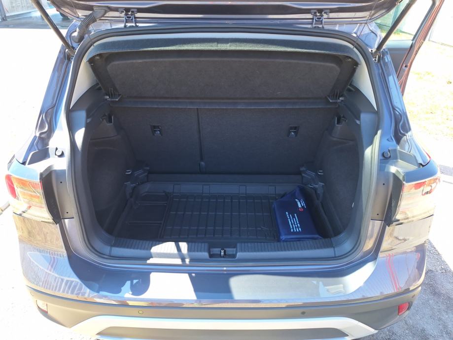 VW T-CROSS 1.0 TSI DSG AUTOMATIK, 115 KS, LIFE PLUS + DODATNA, JAMSTVO, fotografija 17