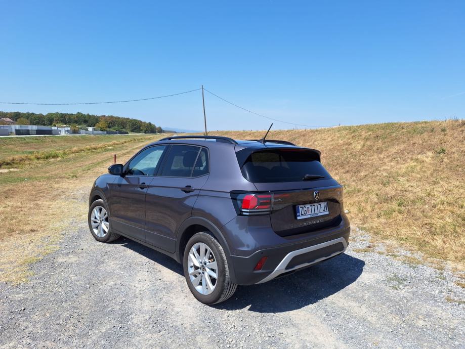 VW T-CROSS 1.0 TSI DSG AUTOMATIK, 115 KS, LIFE PLUS + DODATNA, JAMSTVO, fotografija 5
