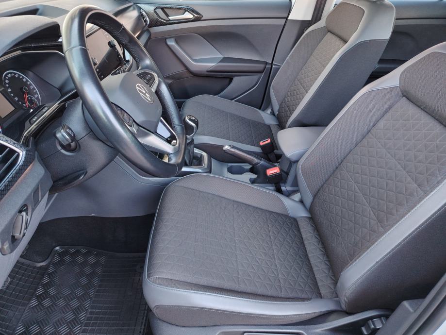 VW T-Cross 1,0 TSI *GARANCIJA* **42.000-km** KREDIT-KARTICE, fotografija 10