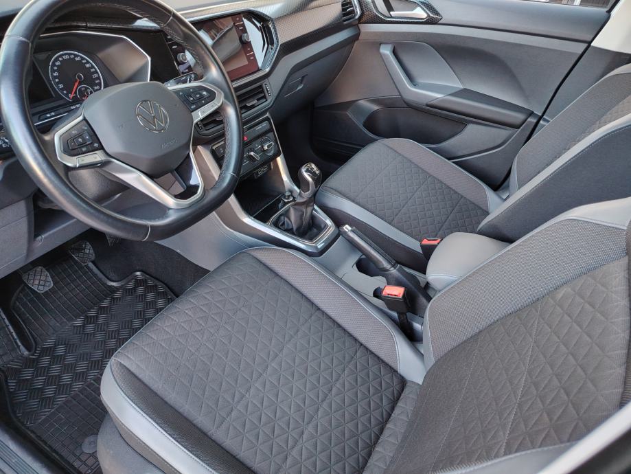 VW T-Cross 1,0 TSI *GARANCIJA* **42.000-km** KREDIT-KARTICE, fotografija 11