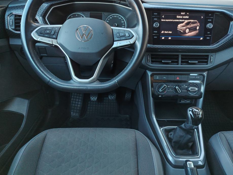 VW T-Cross 1,0 TSI *GARANCIJA* **42.000-km** KREDIT-KARTICE, fotografija 17