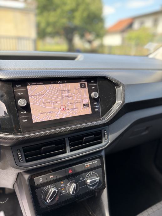 VW T-Cross 1,0 TSI *JAMSTVO* *LEASING*, fotografija 16