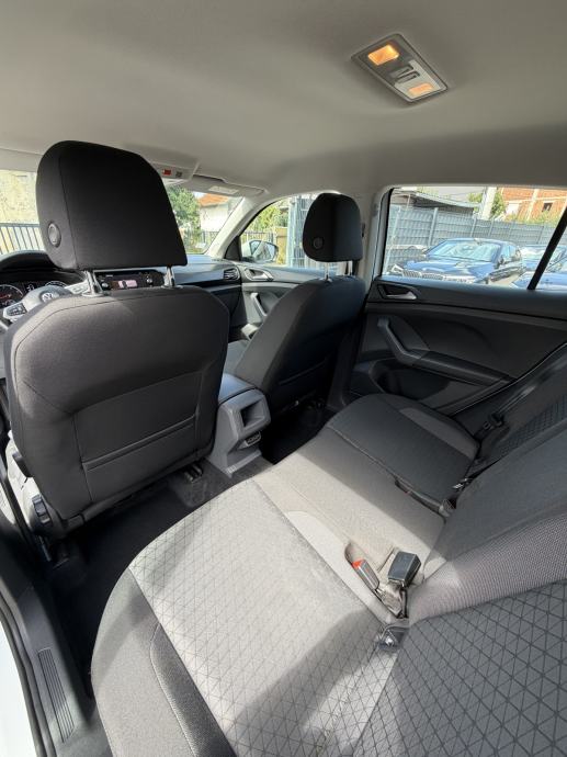 VW T-Cross 1,0 TSI *JAMSTVO* *LEASING*, fotografija 15
