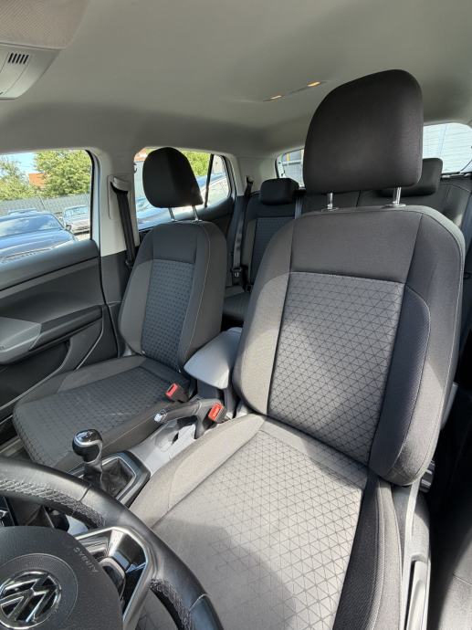 VW T-Cross 1,0 TSI *JAMSTVO* *LEASING*, fotografija 13