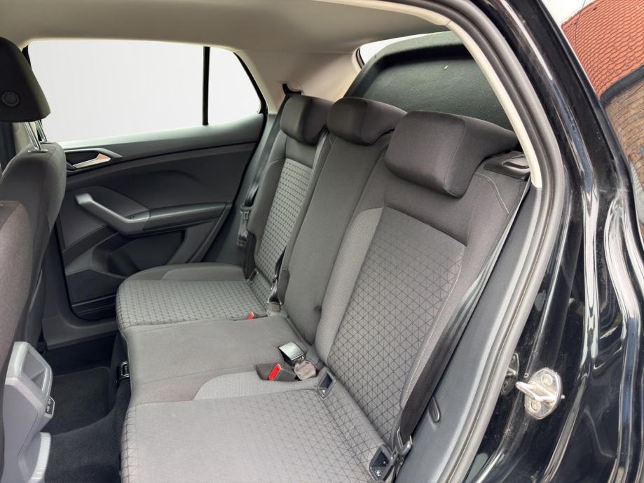 VW T-Cross 1,0 TSI, fotografija 12