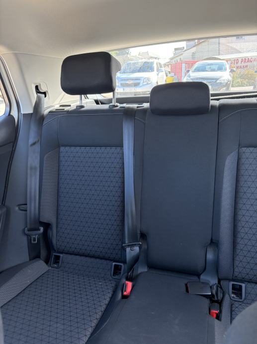 VW T-Cross 1,0 TSI, fotografija 5