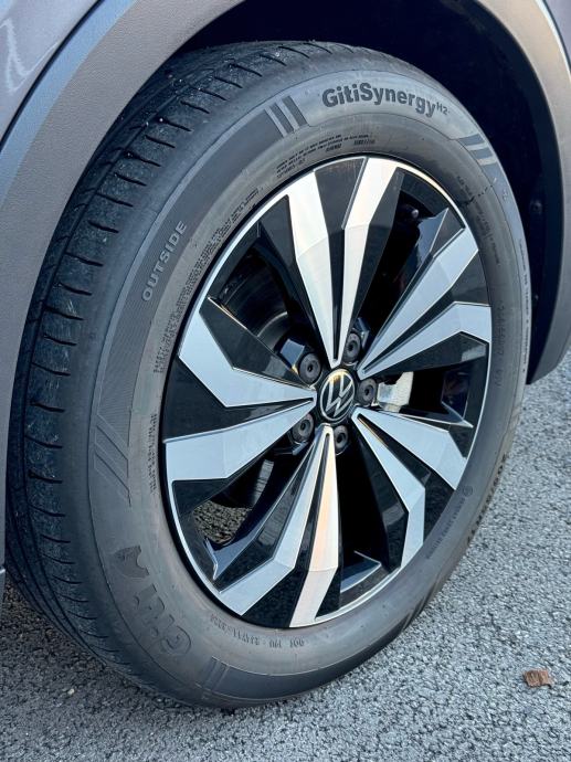 VW T-CROSS 1.0TSI LIFE PLUS REG. 8/27" 85kW/KAMERA/SENZORI/LINE ASSIST, fotografija 7