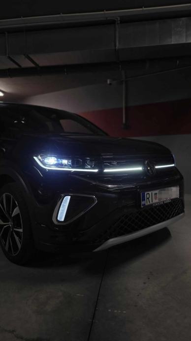 VW T-Cross 1.5 TSI DSG R-Line | HR auto | 1. vlasnik | Jamstvo |, fotografija 8