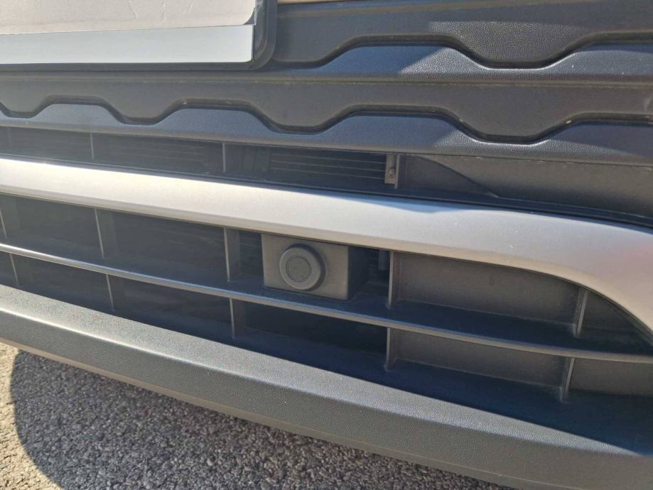 VW T-CROSS 2023 • PREMIUM jamstvo • AutoZubak Rabljena, fotografija 14