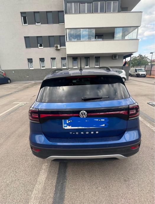 VW T-CROSS, fotografija 8