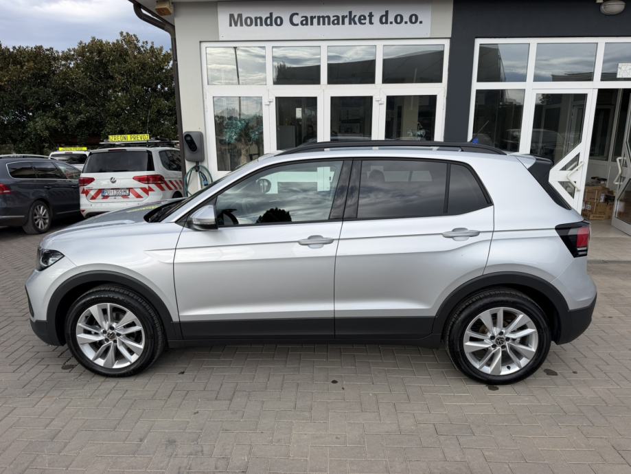 VW T-Cross TSI DSG LIFE PLUS Jamstvo 2032 Kamera, pogled izvana - slika 2