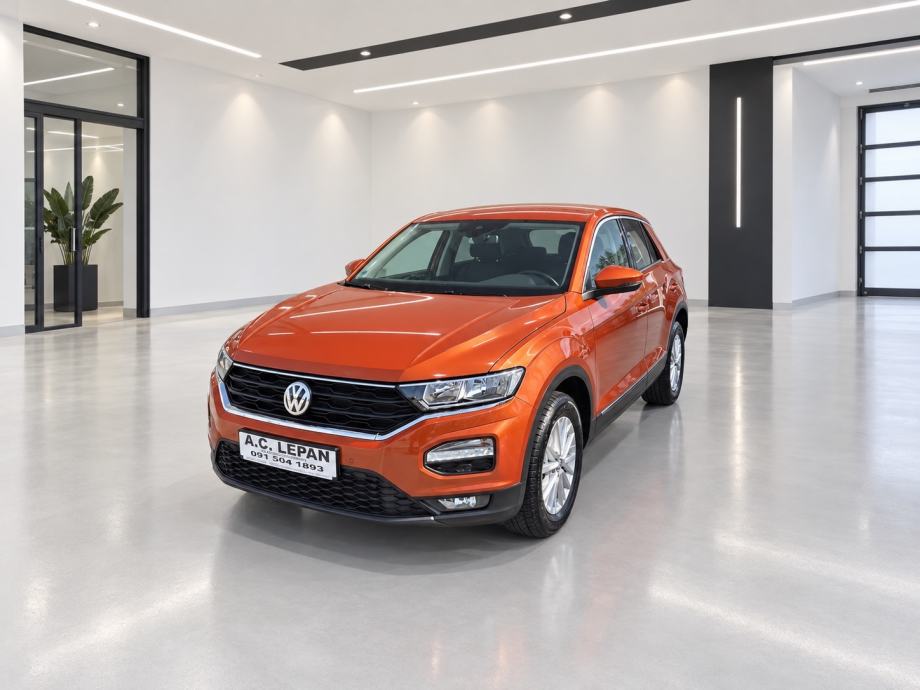 VW T-Roc 1 6 TDI KAMERA NAVIGACIJA PDC 6 BRZINA 109tkm 2019god, fotografija 2