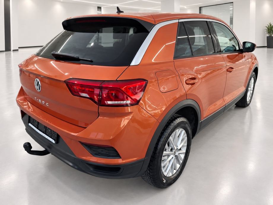 VW T-Roc 1 6 TDI KAMERA NAVIGACIJA PDC 6 BRZINA 109tkm 2019god, fotografija 5