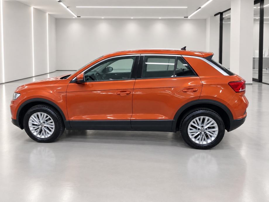 VW T-Roc 1 6 TDI KAMERA NAVIGACIJA PDC 6 BRZINA 109tkm 2019god, fotografija 8