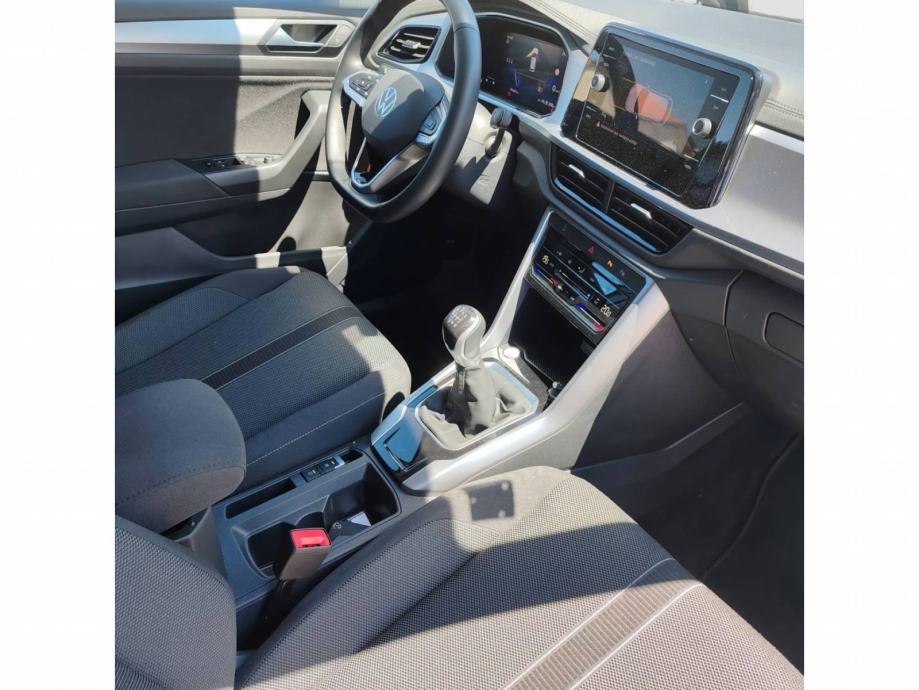 VW T-ROC 1.0 TSI 115 KS LIFE PLUS *TVORNIČKO JAMSTVO*, fotografija 11