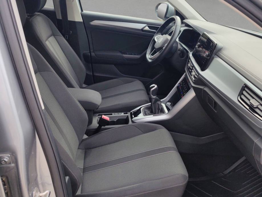 VW T-ROC 1.0 TSI 115 KS LIFE PLUS *TVORNIČKO JAMSTVO*, fotografija 13