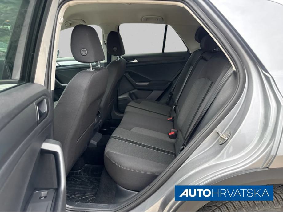 VW T-ROC 1.0 TSI, 20.490,00 €, fotografija 12